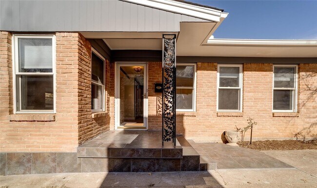 Foto del edificio - 2536 Shirley Avenue