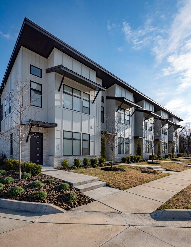 Primary Photo - Parkside Row