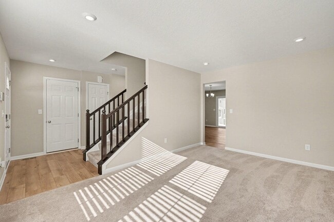 Building Photo - 2116 Penny Ln