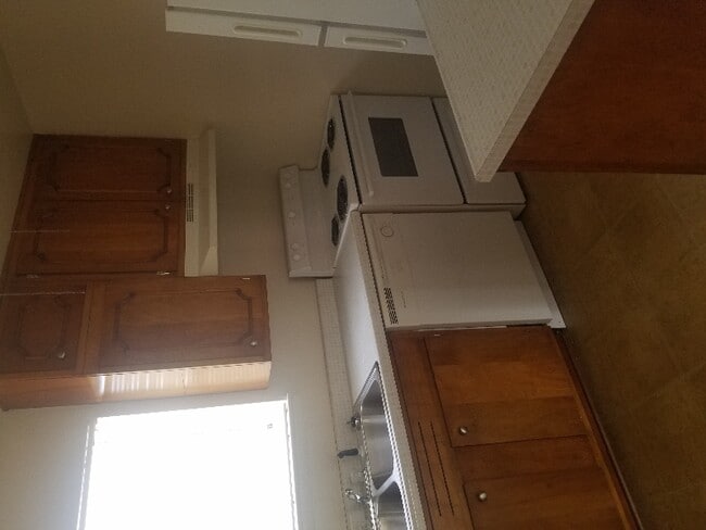 Foto del edificio - 3146 NW Cache Rd