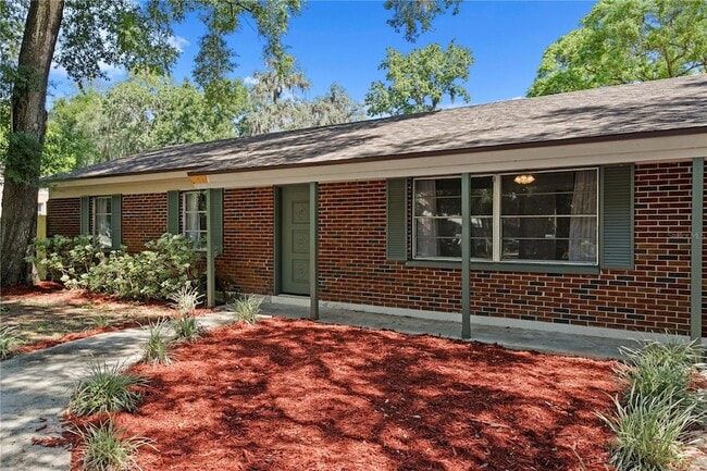 Photo - 6928 Greenhill Pl House