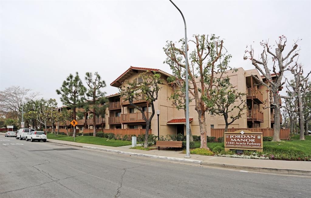 Primary Photo - 11441 Acacia Pkwy
