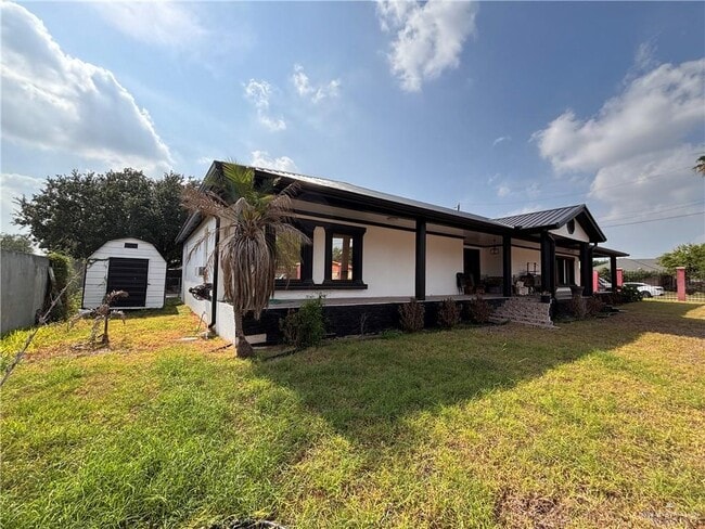 Building Photo - 11 N La Homa Rd