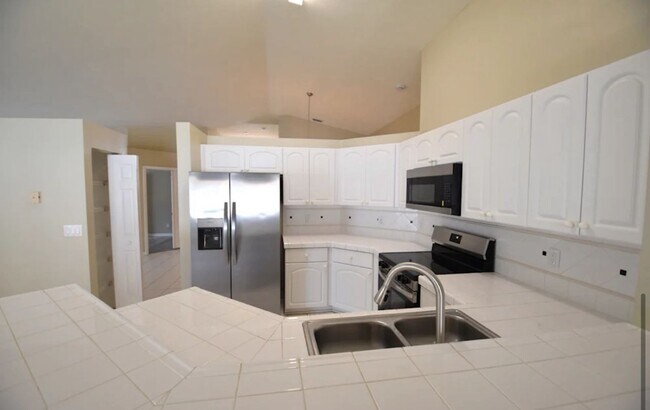 Photo - 112 Seville Ave House