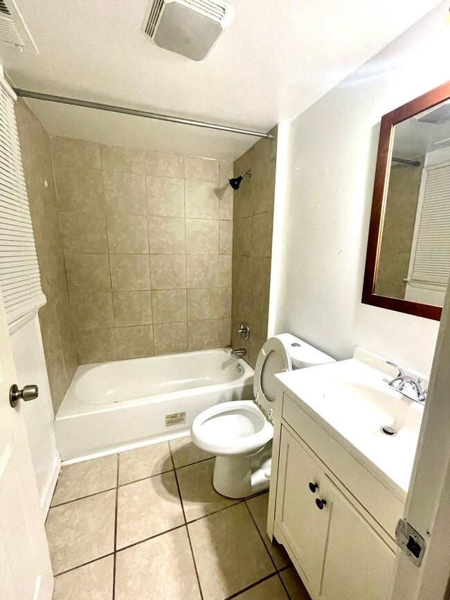 Foto del edificio - 1317 18th St