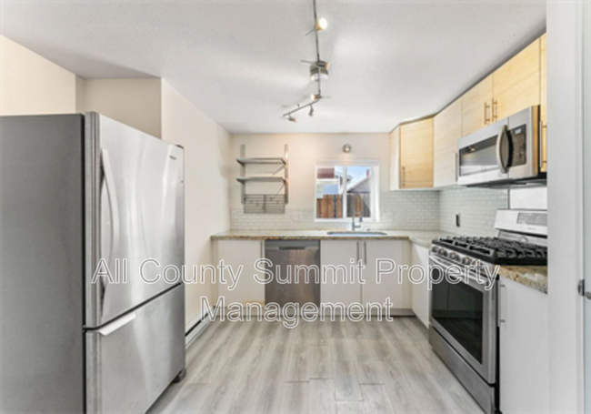 Photo - 629 King St House