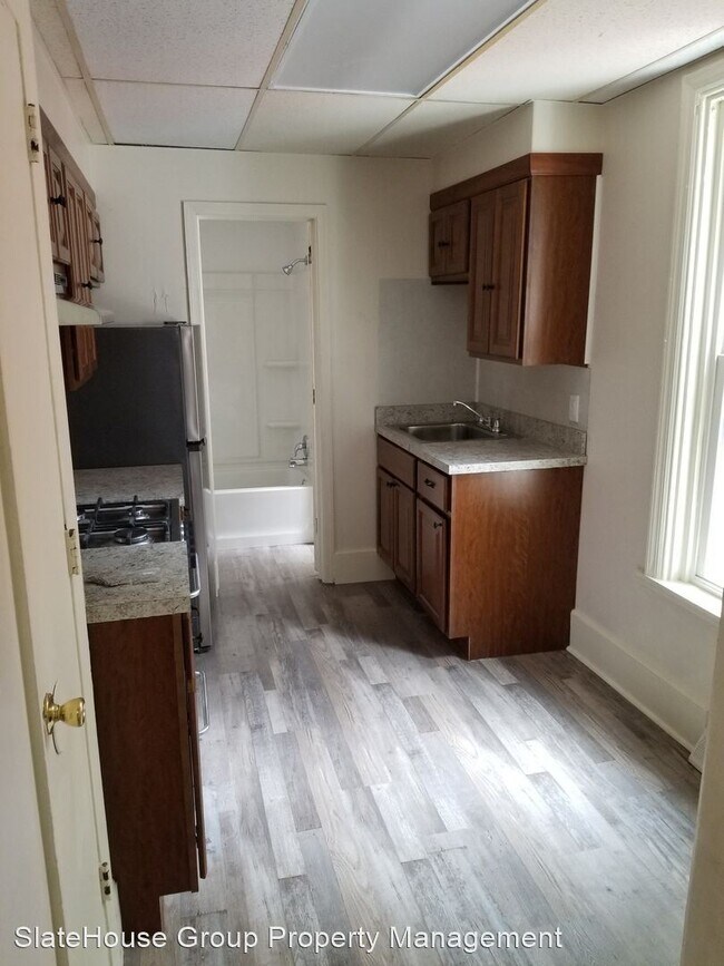 Foto del edificio - 507 Howard Ave