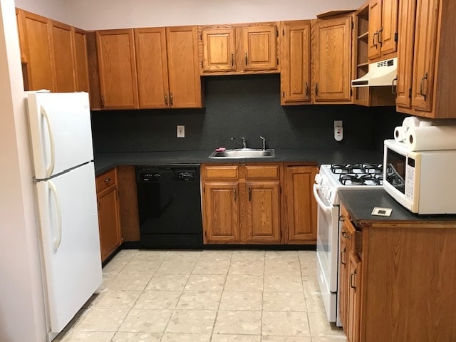 KITCHEN - 4072 NY-52