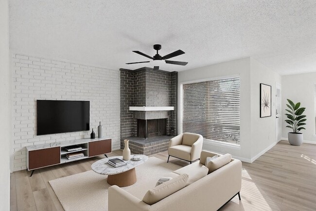 Building Photo - 2018 Warnford Pl