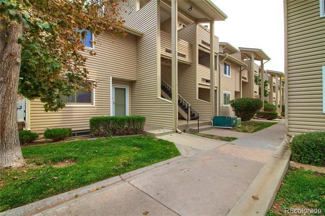 Building Photo - 6009 Yarrow St