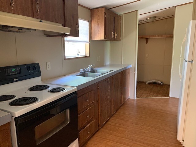 Building Photo - 3BD/2B Mobile Home - Whitewater Road Area