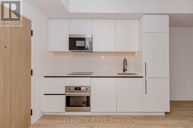 Photo du bâtiment - 35 Parliament St