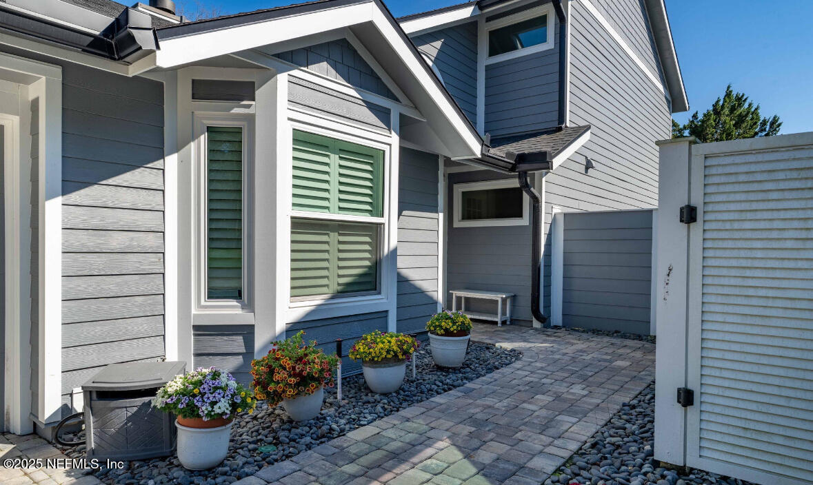 Foto principal - 117 Island Dr
