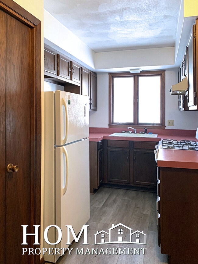 Foto del edificio - 516 3rd St NE