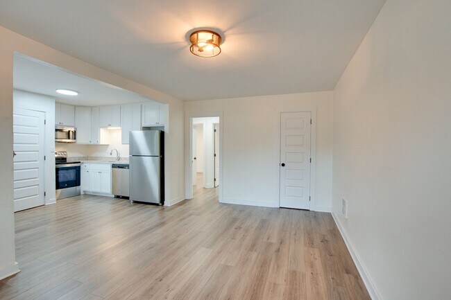 Foto del edificio - 2705 Wilson Dr NW