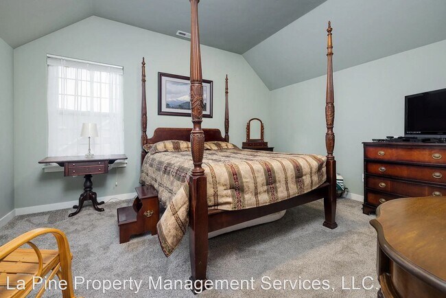 Building Photo - 3 br, 2.5 bath House - 16659 Apache Tears Ct.