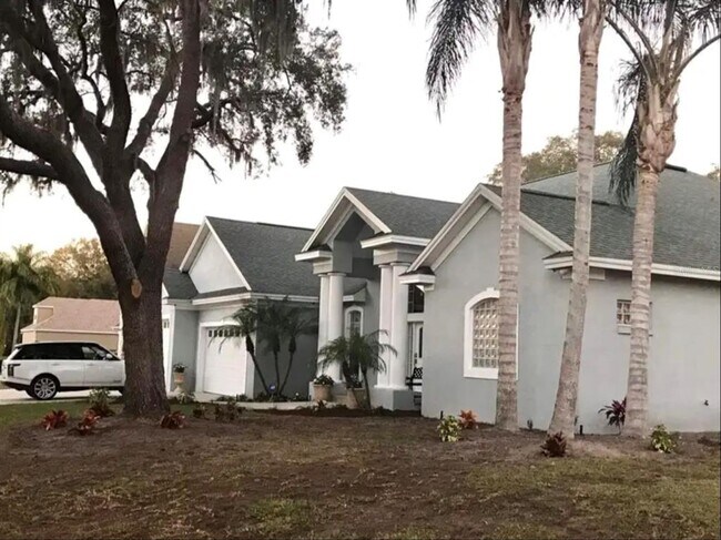 Foto del edificio - 1070 Lake Deeson Woods Ln