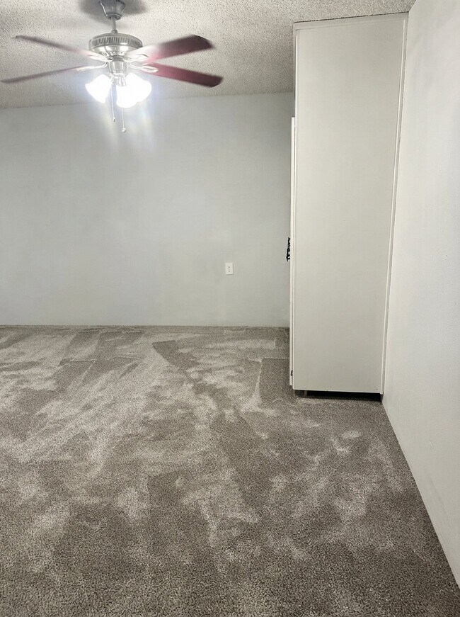 Foto del edificio - 61946 Oleander Dr