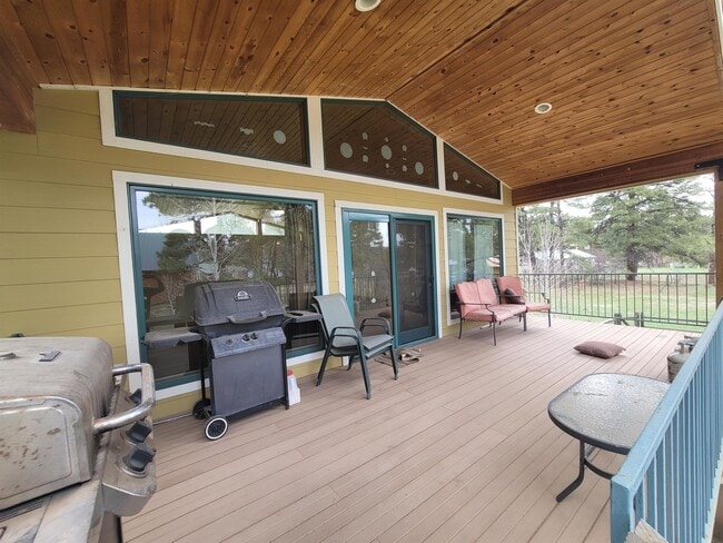 Foto del edificio - 65 Bunker Ct