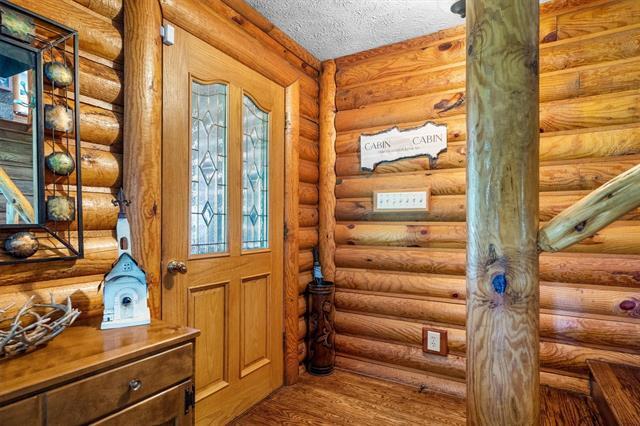 Building Photo - 322 Post Oak Dr