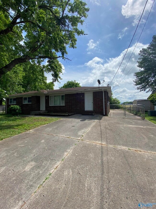 Foto del edificio - 3601 Conger Rd SW