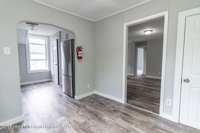 Foto del edificio - 306 Henley Ave