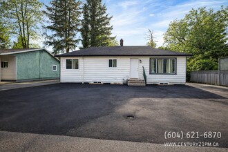 Building Photo - 2329 Mouldstade Rd