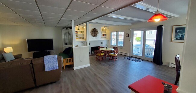 Building Photo - 108 Ocean Dr