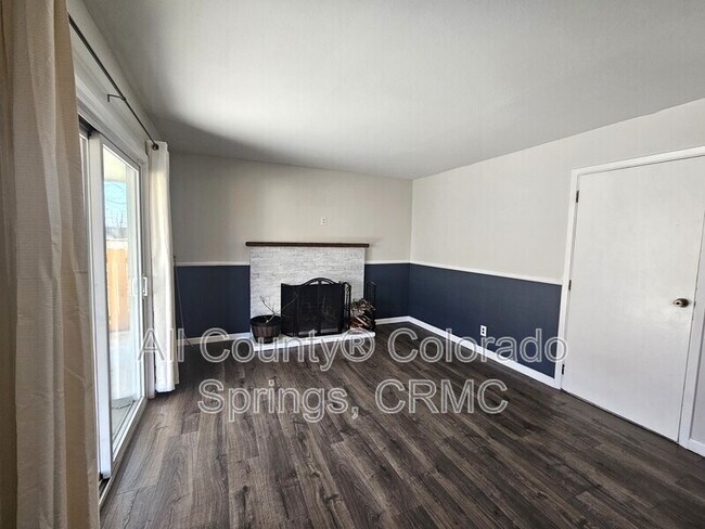 Building Photo - 3036 Garland Terrace