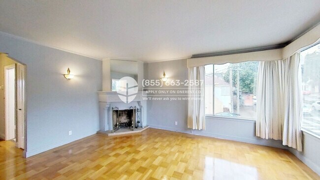 Foto del edificio - 195 Monterey Blvd