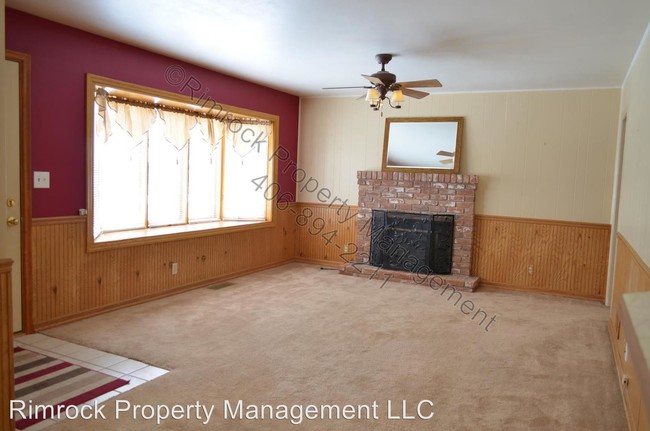 Building Photo - 1113 20th St W