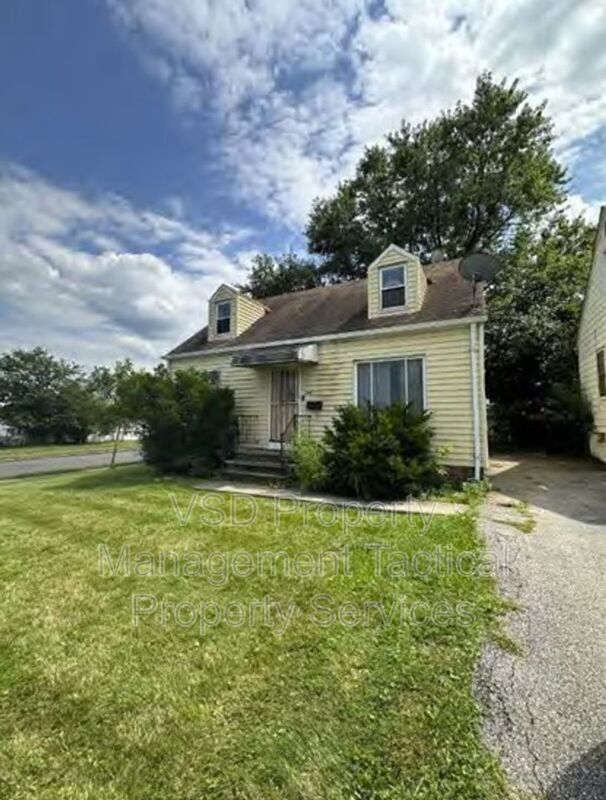 Foto principal - 21516 Watson Rd