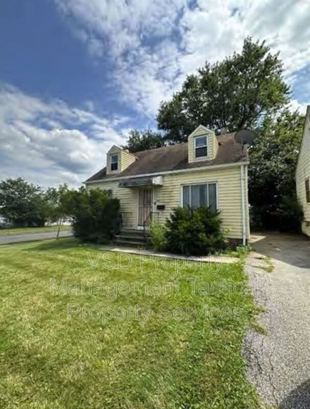 Building Photo - 21516 Watson Rd