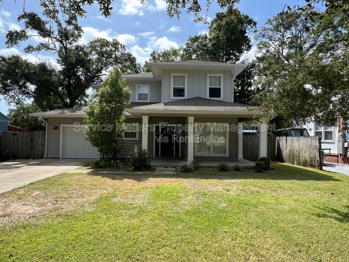 Foto principal - 1841 E Bobe St