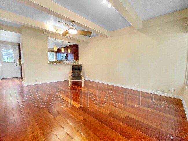 Building Photo - 1437 Hunakai St