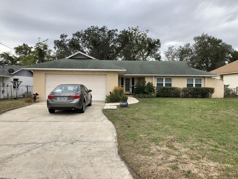 Primary Photo - 1216 N Hart Blvd