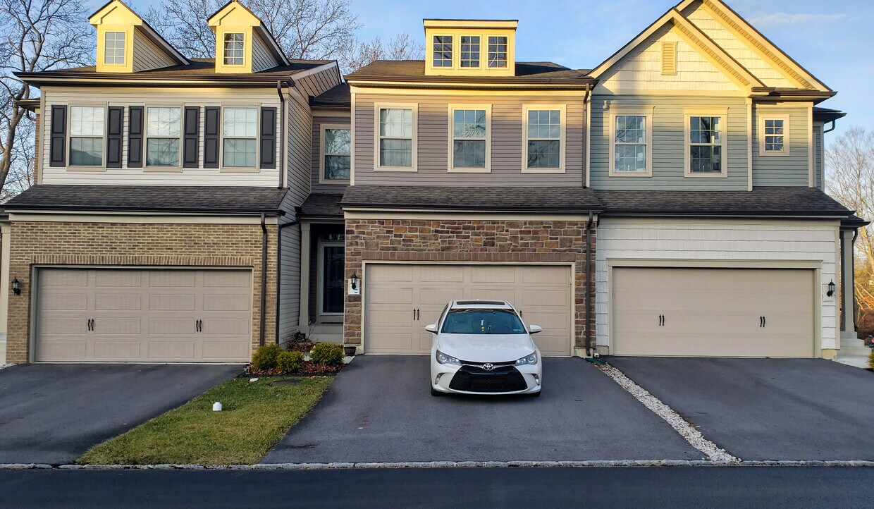 42 Mulligan Ct, Downingtown, PA 19335 Townhome Rentals in Downingtown