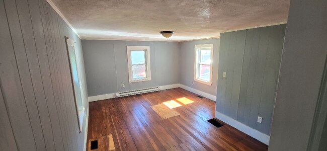 Foto del edificio - 129 Essex Ave