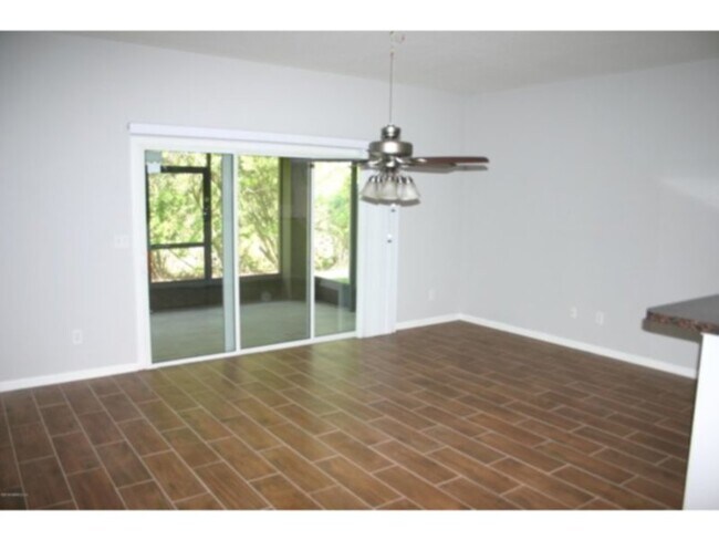 Foto del edificio - 3/2.5 townhome in Bartram Park