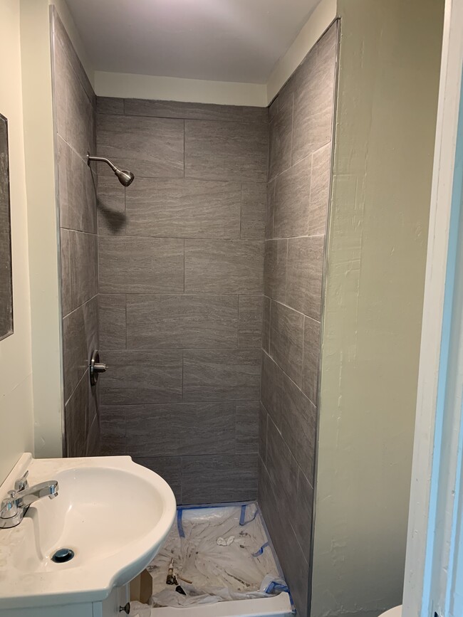 bathroom - 217 Church St
