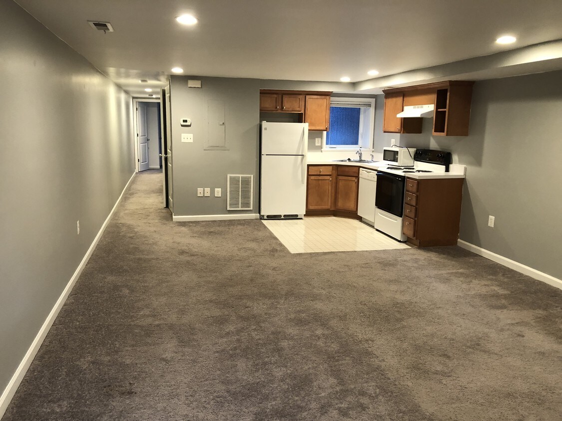 Primary Photo - 62 T St NW