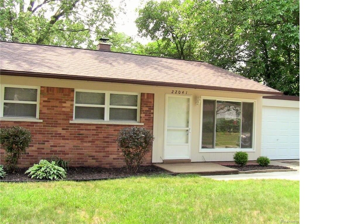 22041 Sloman St, Oak Park, MI 48237 House Rental in Oak Park, MI