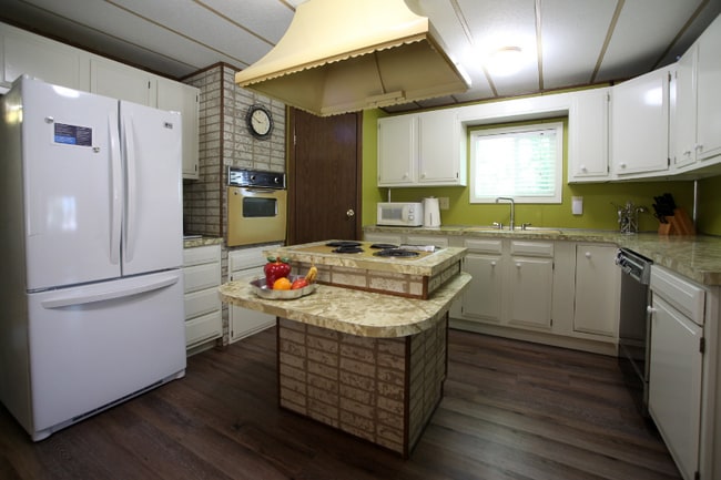 Building Photo - 49 Billman Ln