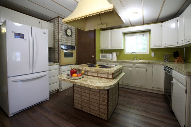 Foto del edificio - 49 Billman Ln