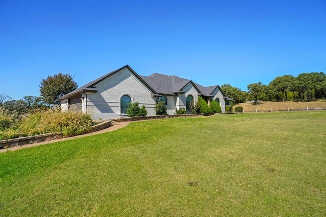 Foto del edificio - 13297 Roanoke Rd