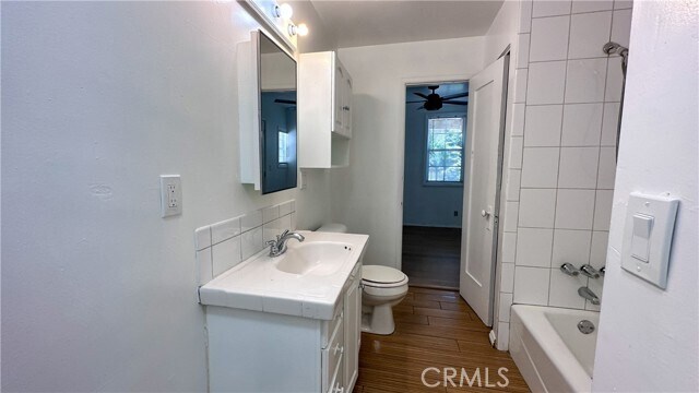 Foto del edificio - 1252 E Broadway