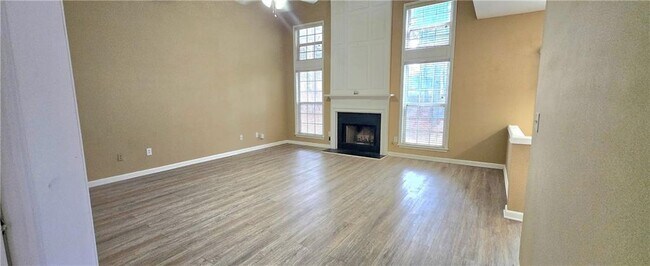 Foto del edificio - 2511 Davenham Way