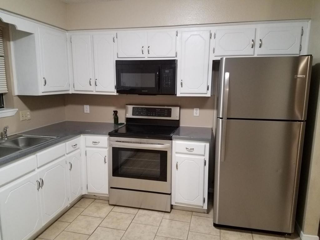 Foto principal - 811 Lynwood