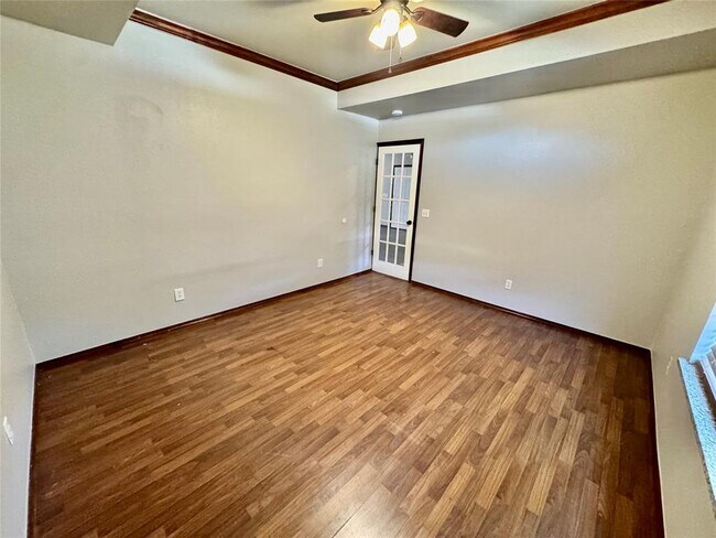 Foto del edificio - 409 Sage Brush Rd