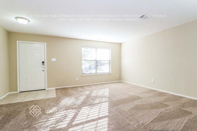 Building Photo - 3878 Pinebluff Ln